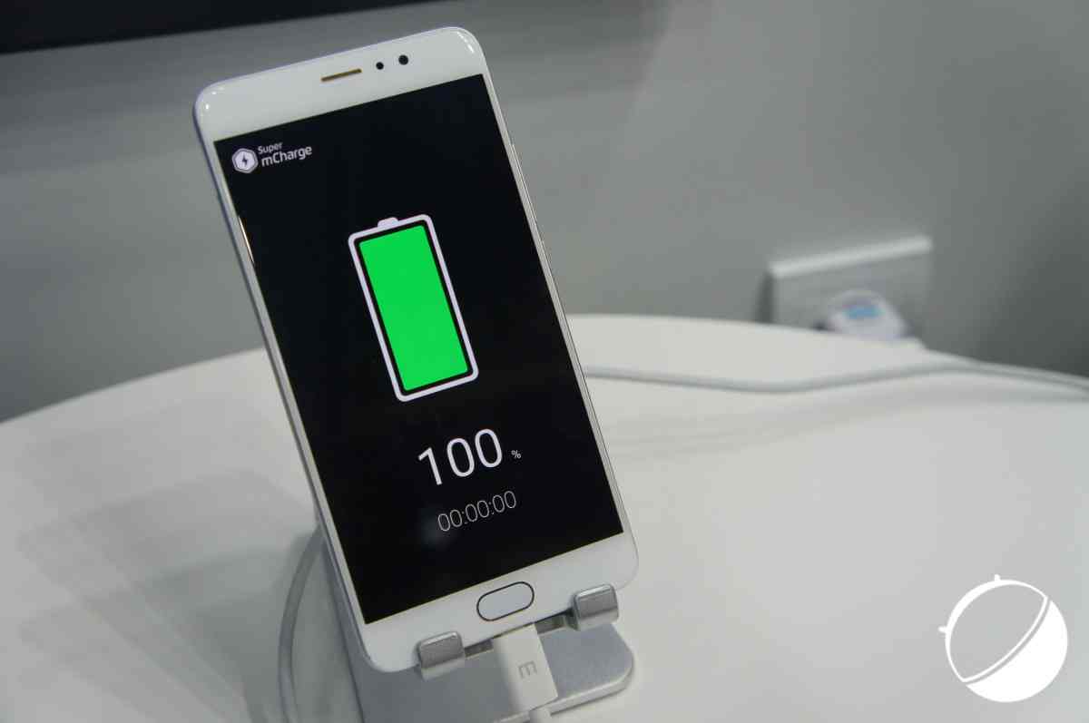 Smartphone: comment le charger pour éviter qu’il ne s’abîmeÂ ?