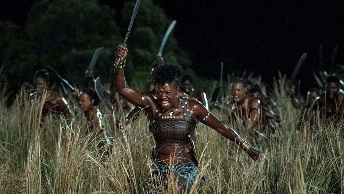 « Woman King » : l’apprentissage du Fongbé assuré par ces deux Béninoises (Photos)