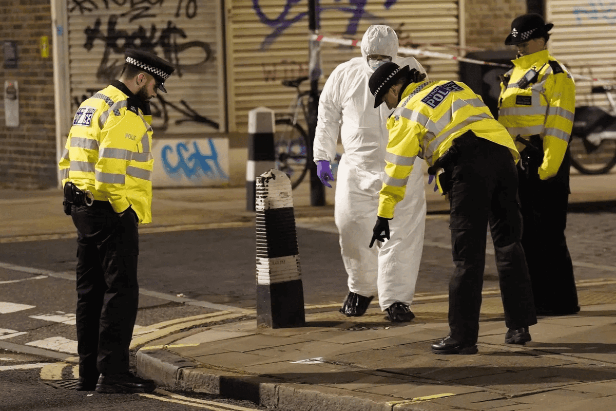 Londres: une fusillade devant une église fait au moins 6 blessés (vidéo)