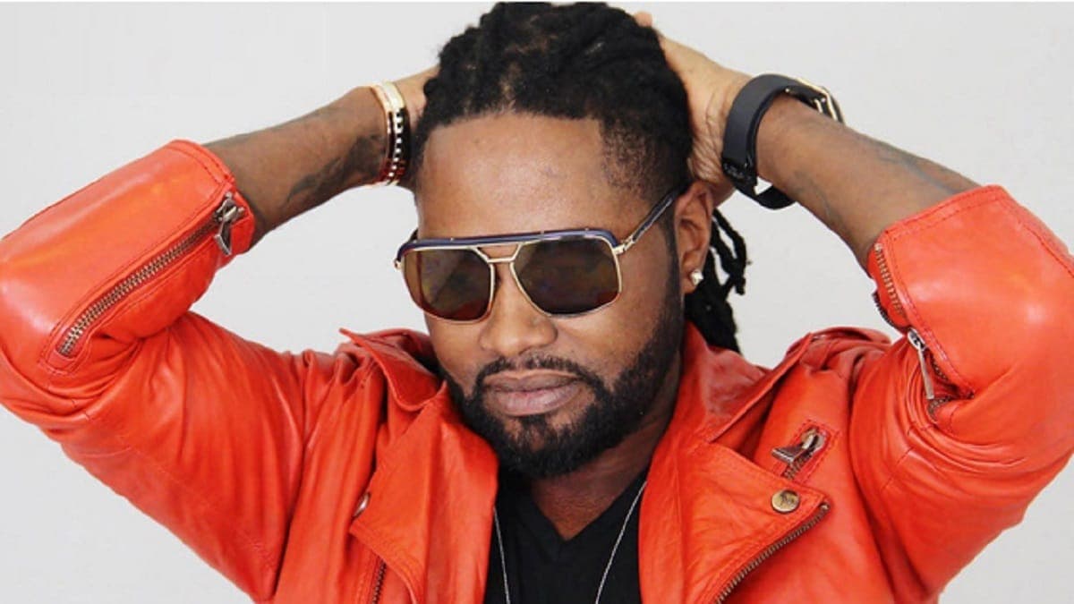 Concert de Ferre Gola: « 34 blessés suite à  une bousculade à  l’entrée du stade »