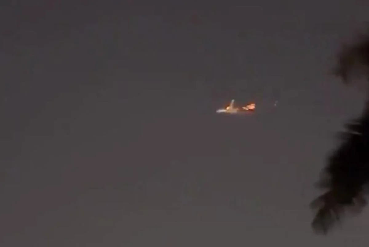 États-Unis : un Boeing 747-8 fait demi-tour et atterrit d’urgence à  Miami (vidéo)