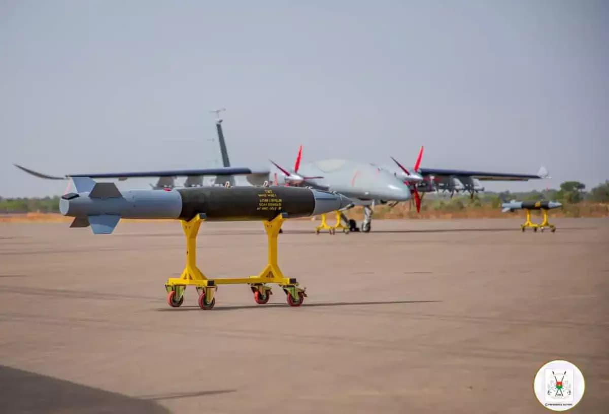 Lutte contre le terrorisme : Ibrahim Traoré renforce la flotte de l’armée burkinabé