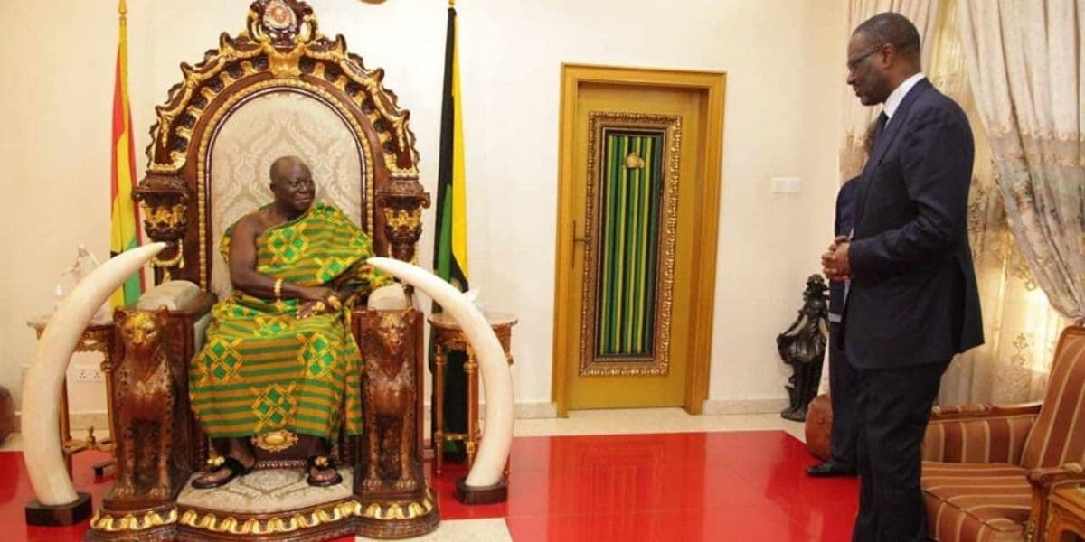 Ghana : Tidjane Thiam échange avec le roi Otumfuo Oséi Tutu