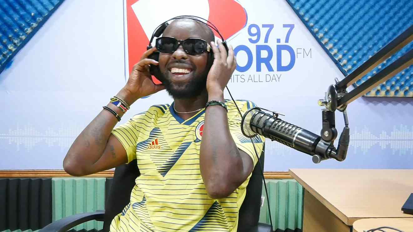Cameroun: le chanteur ougandais Eddy Kenzo accusé de vol