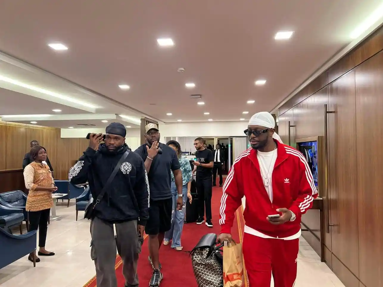 Bénin: les raisons de l’arrivée de Tayc et Dadju à Cotonou