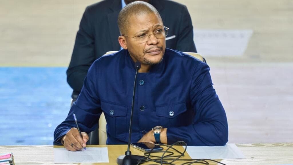 RDC : le ministre des Sports fragilisé après une plainte visant le partenariat avec l’AS Monaco