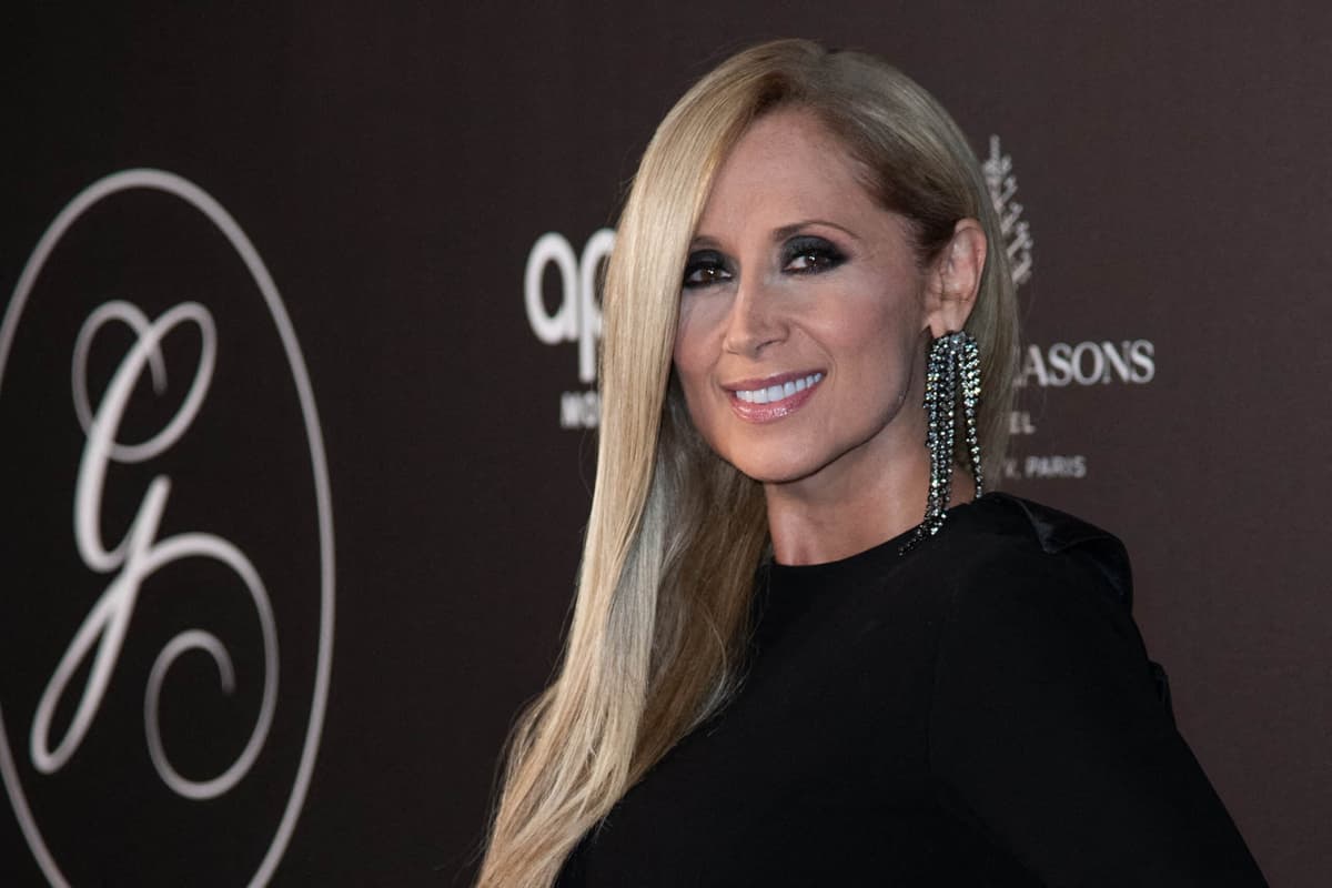 Lara Fabian réaffirme son soutien à Slimane à l’Accor Arena