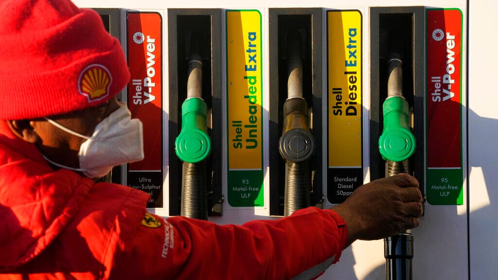 Afrique du Sud : la hausse des prix à la pompe menace le budget national
