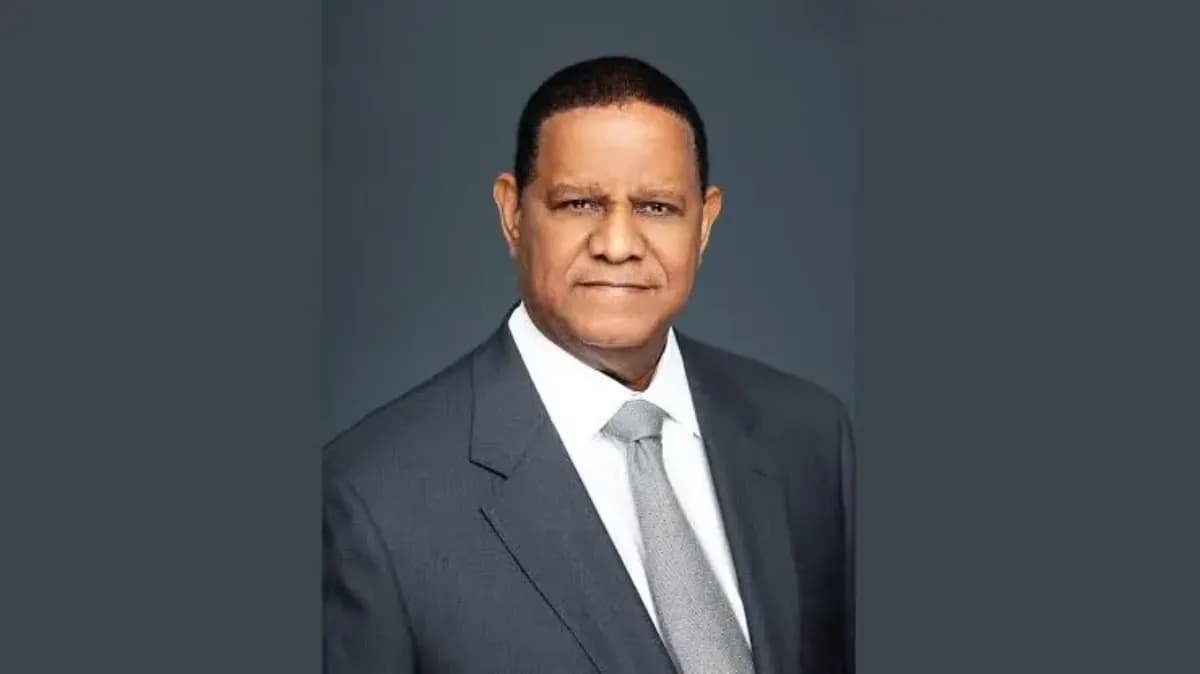 Nigeria : Mohammed Hayatu-Deen, le banquier de 72 ans qui veut défier Tinubu en 2027