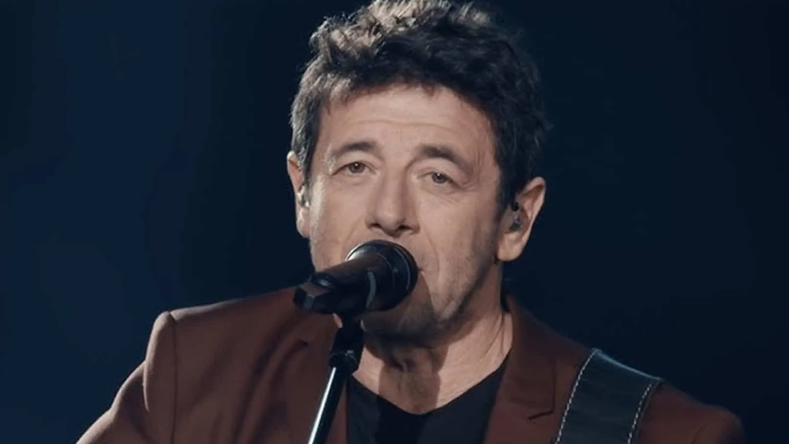 Louane remplace Patrick Bruel après sa déprogrammation