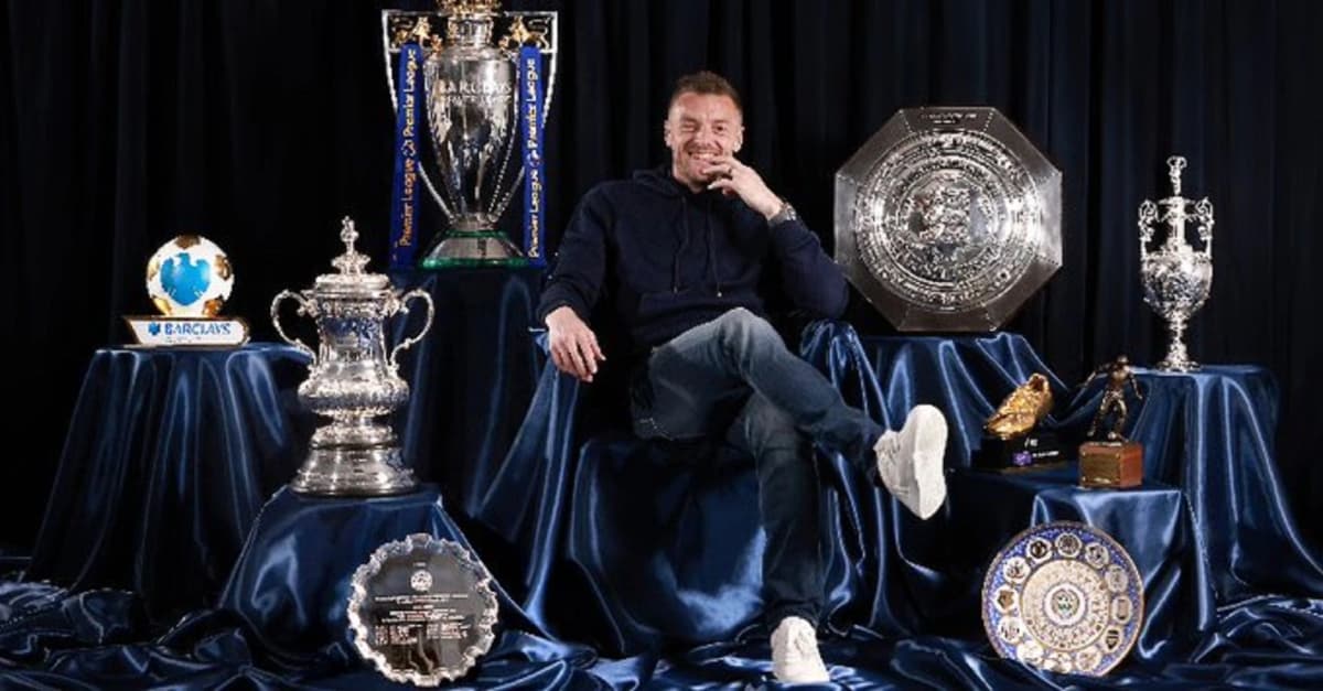 Premier League: Jamie Vardy to leave Leicester after 13 seasons
