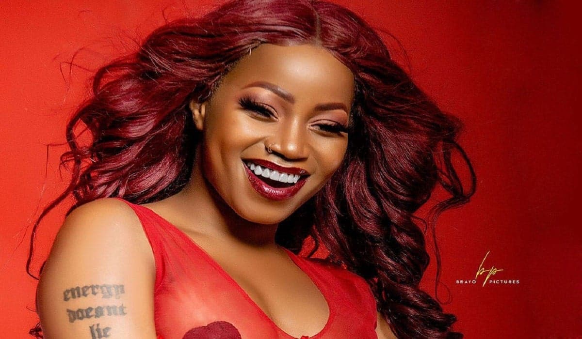 Ouganda : la chanteuse Sheebah révèle avoir été agressée par un membre du gouvernement