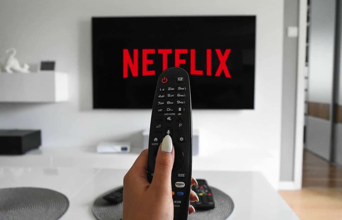 Guerre en Ukraine: les Russes désormais privés de la plateforme américaine Netflix