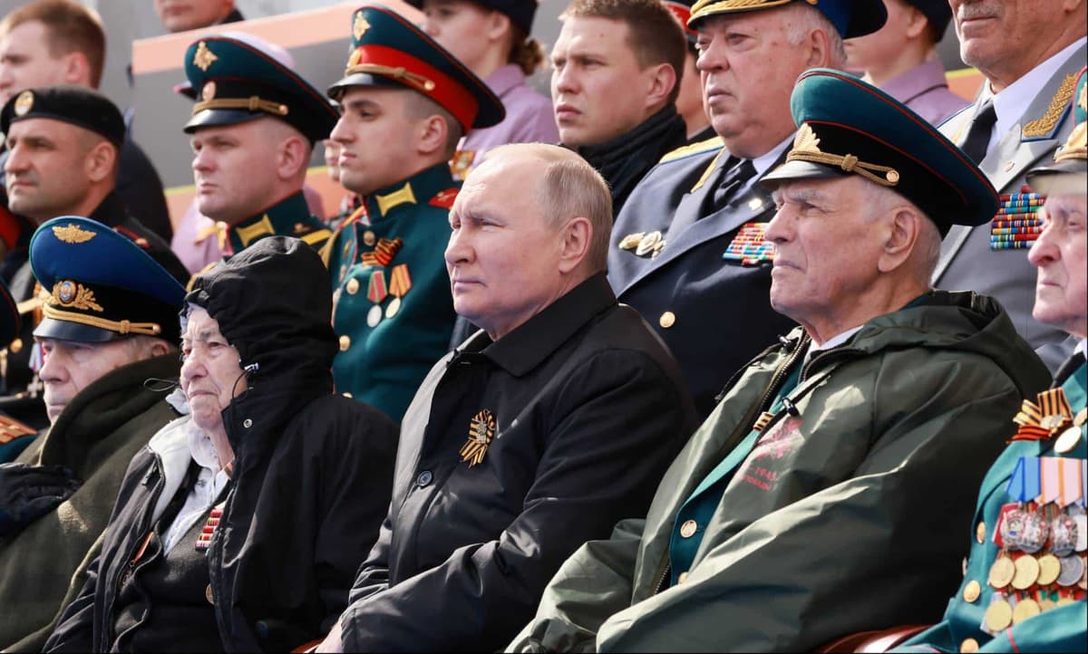 Guerre en Ukraine: d’après Vladimir Poutine, l’Occident souffre plus des sanctions que la Russie
