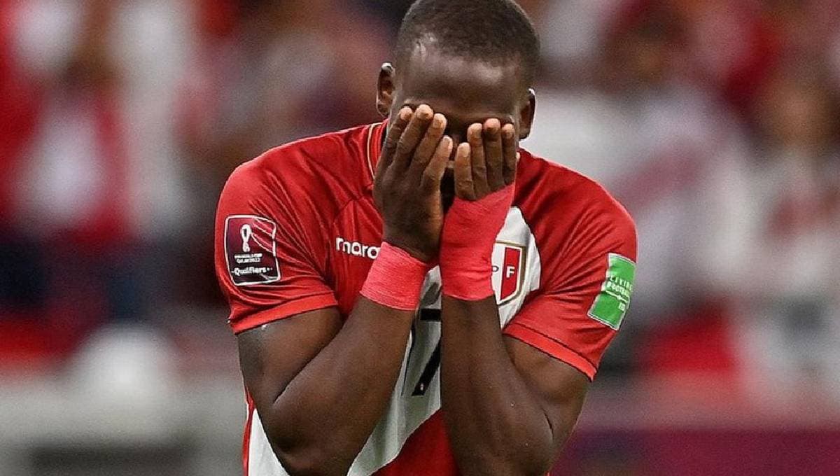Pérou :  Luis Advà­ncula quitte la sélection, après avoir raté un tir au but décisif