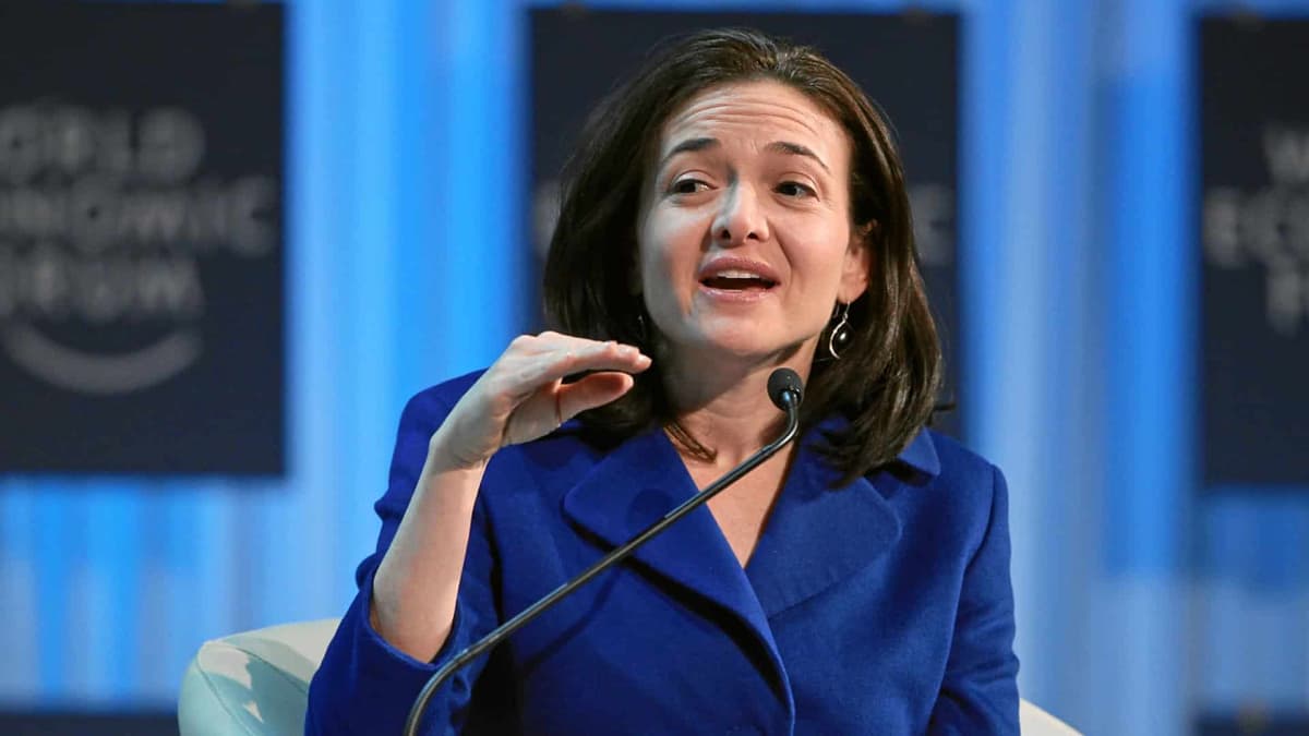Meta: Sheryl Sandberg, le bras droit de Mark Zuckerberg, annonce sa démission