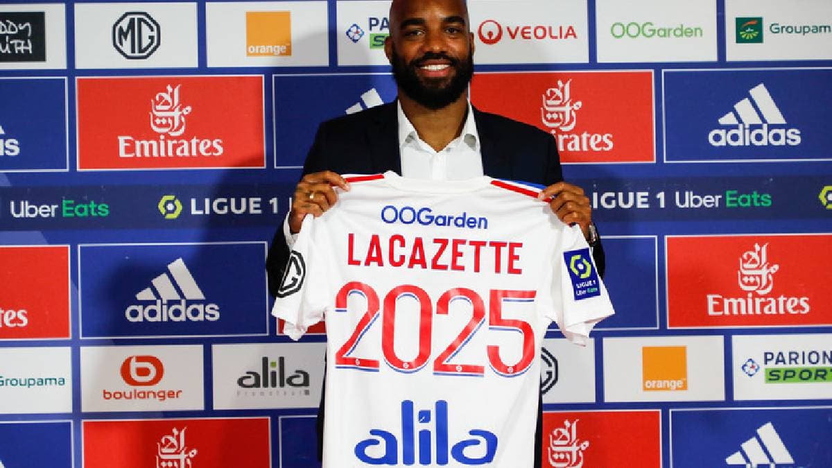 Lyon: Alexandre Lacazette victime d’une attaque de guêpes