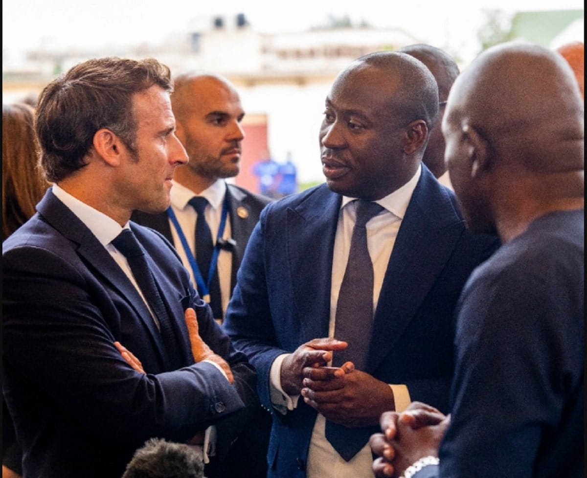 En visite au Bénin, Macron touche du doigt la politique sportive du gouvernement