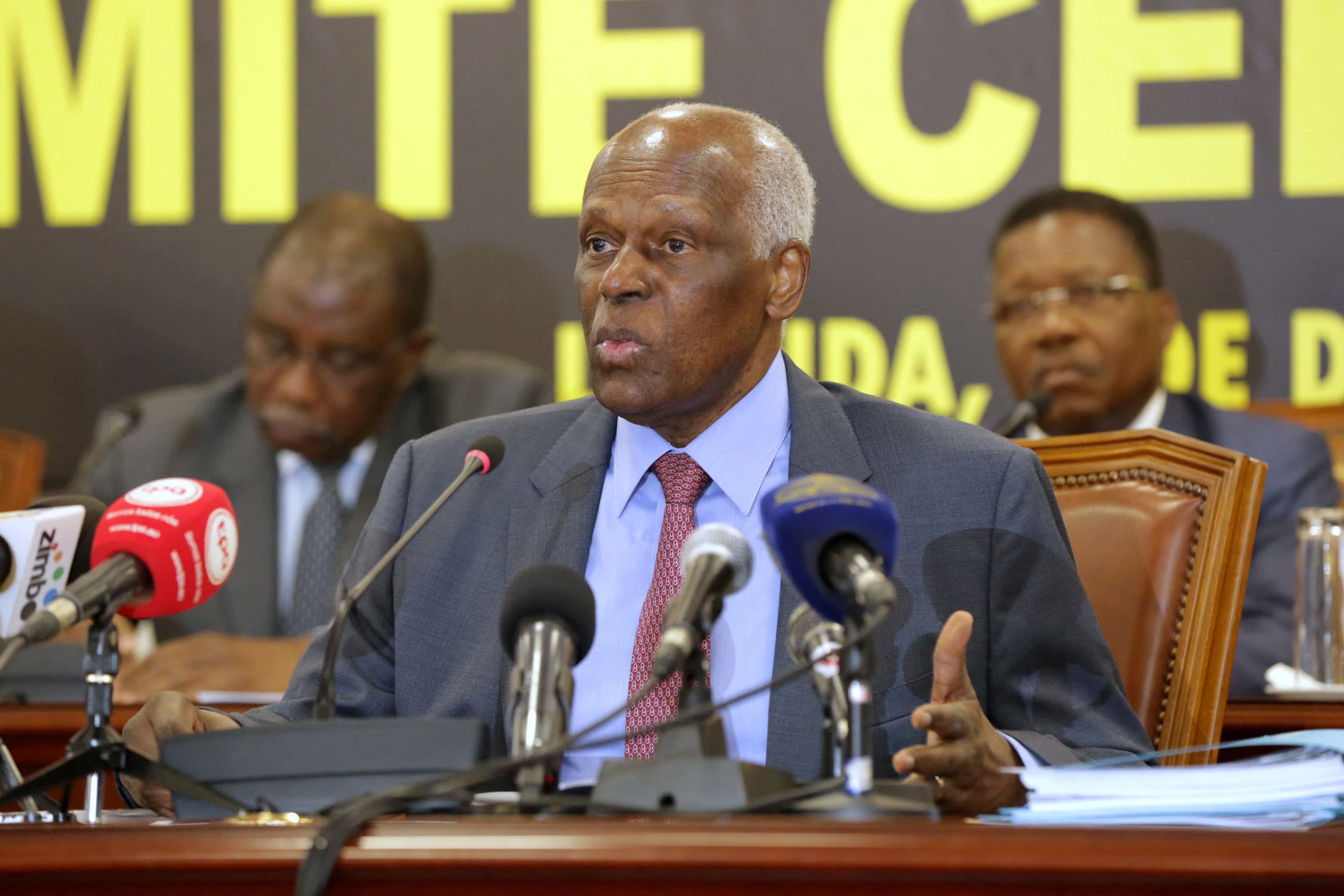 Angola: l’ancien président José Eduardo dos Santos décédé en Espagne