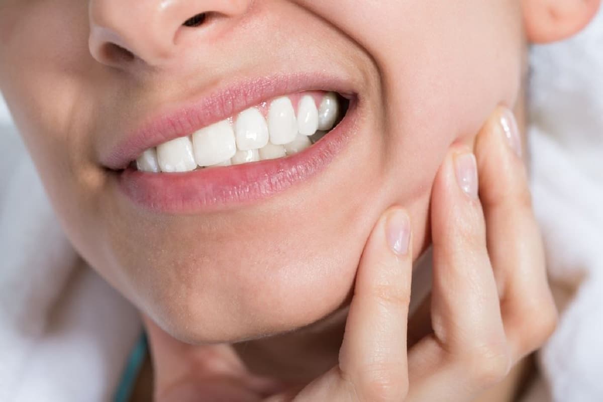Hygiène bucco-dentaire : voici 03 moyens pour prendre soins des dents sensibles