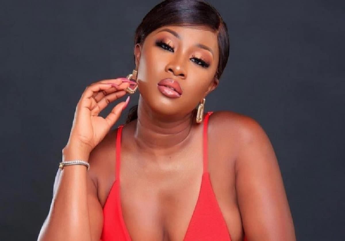 « Pourtant, je suis…», Carmen Sama sur sa situation matrimoniale