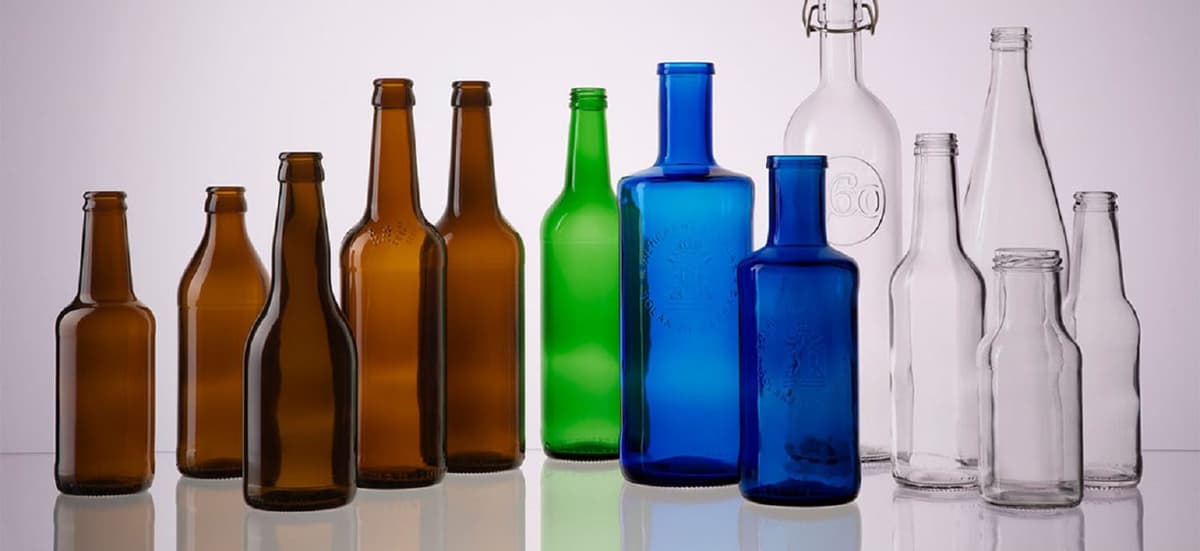 Astuces : la technique pour éliminer les résidus tenaces de vos bouteilles en verre