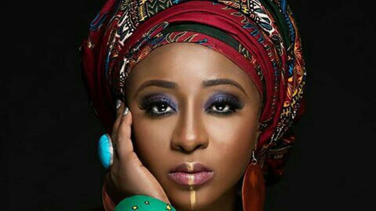 Ini Edo : l’actrice nigériane « exhibe » ses tét0ns et attise la colère des internautes (photo)
