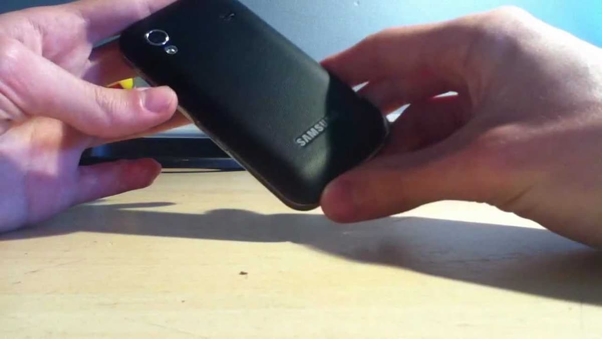 Un enfant de 12 ans saccage la maison de sa mère, après que son téléphone a été confisqué (vidéo)