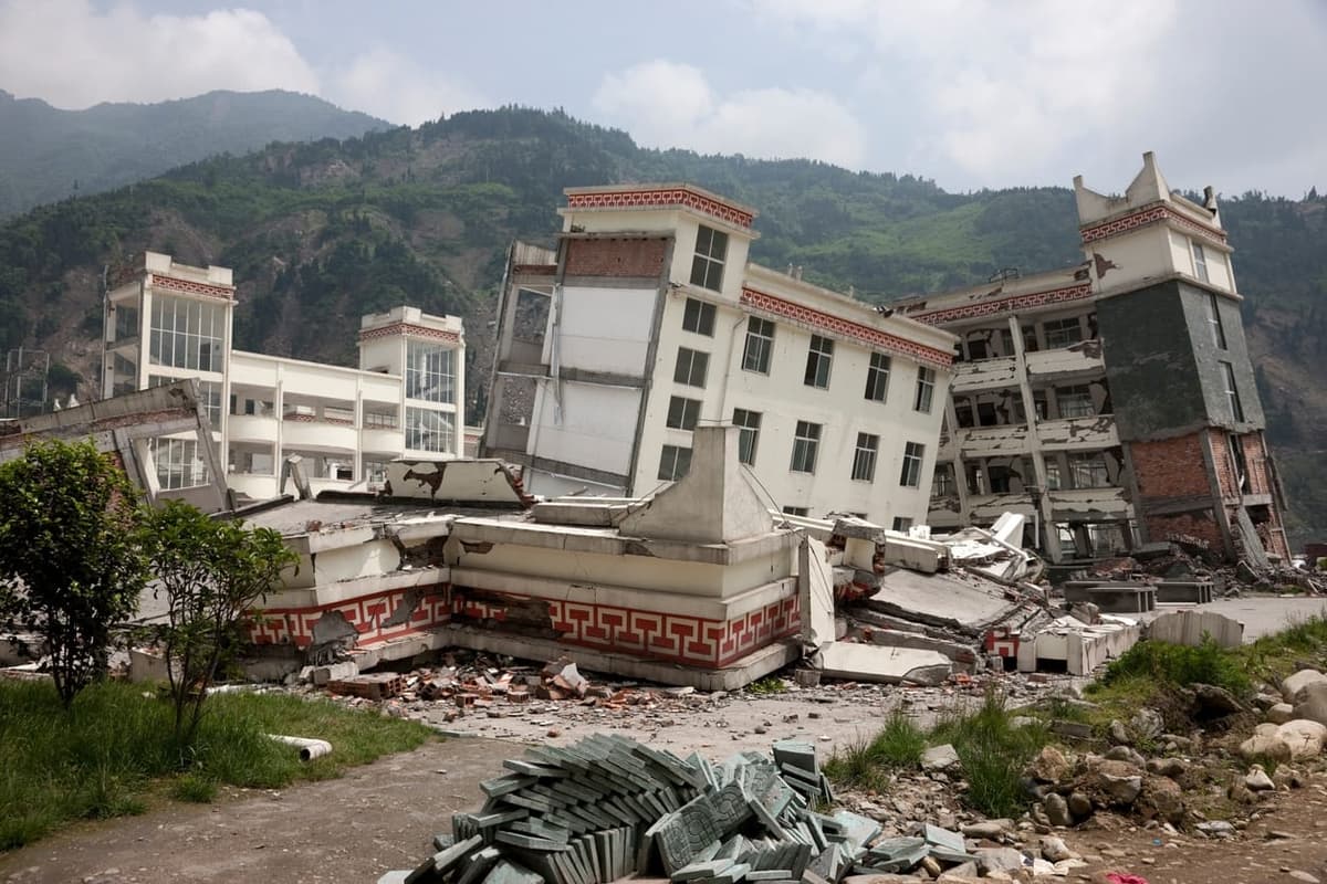 Chine: au moins 46 morts après un violent séisme de magnitude 6,6