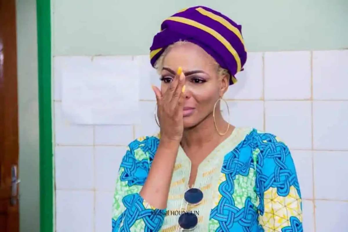 Miss Espoir « vomie » par son entourage ? Son triste message alerte la toile