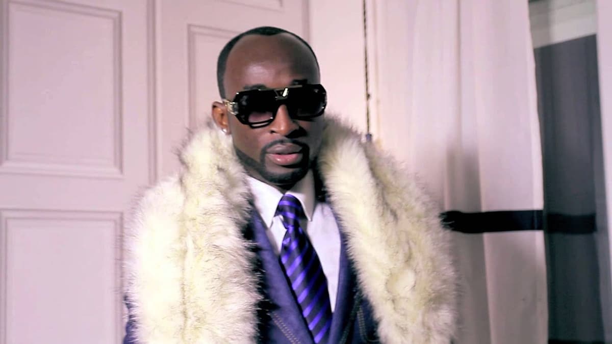 Clinton Bellerye sur Camille Makosso : « Je pense que c’est un danseur de mapouka » (vidéo)