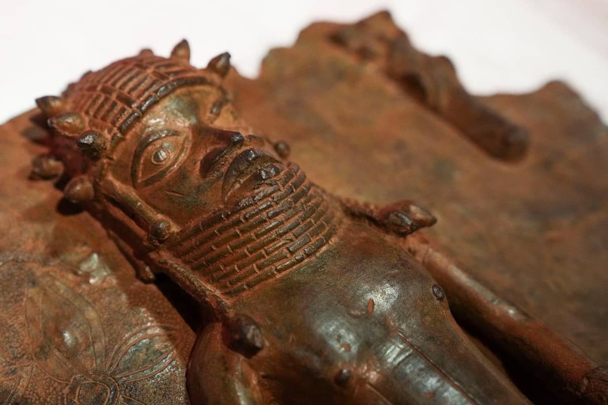 Le musée de Londres restitueÂ au Nigeria les « bronzes du Benin »