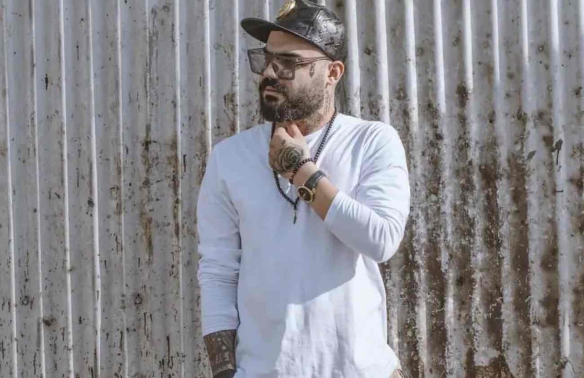 Iran: le rappeur Saman Yasin risque une condamnation à  mort