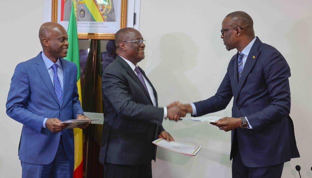 Affaire 46 soldats ivoiriens: la Côte d’Ivoire et le Mali signent un mémorandum