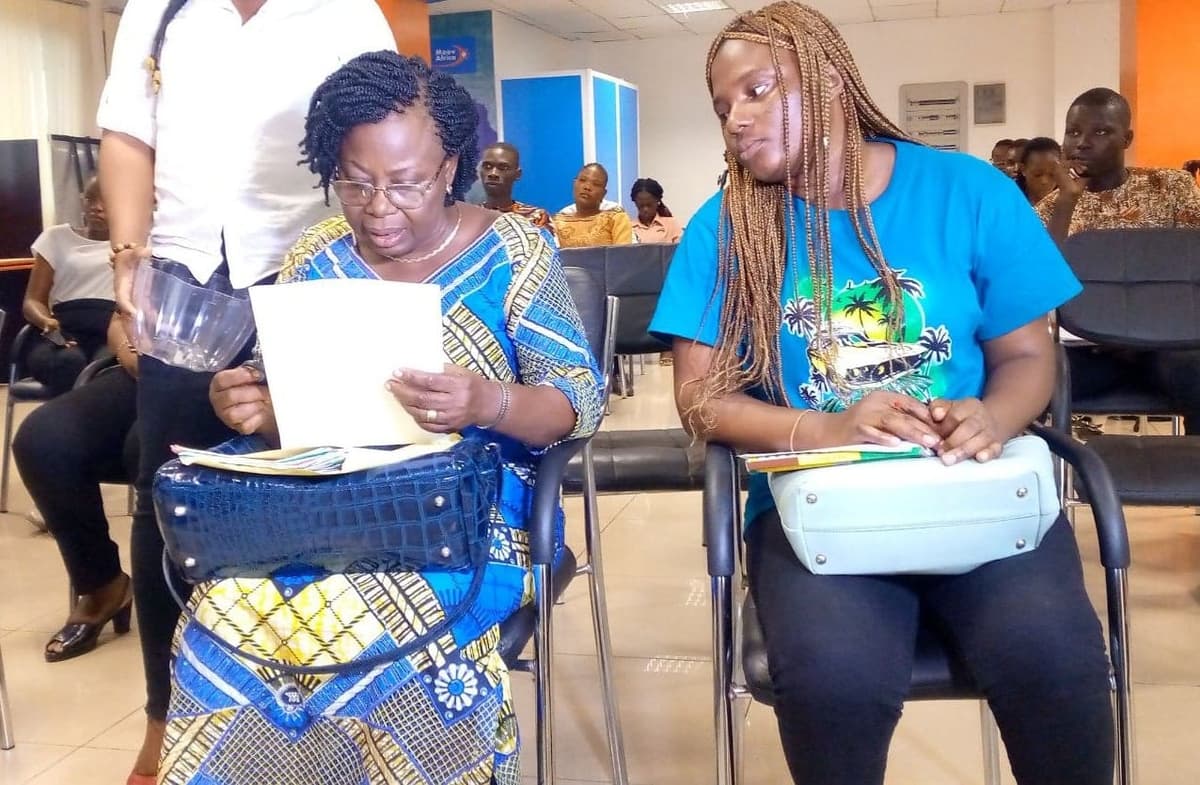 « Jeu Quiz Sms CdM »: Moov Africa récompense le gagnant du gros lot avec un voyage au Qatar