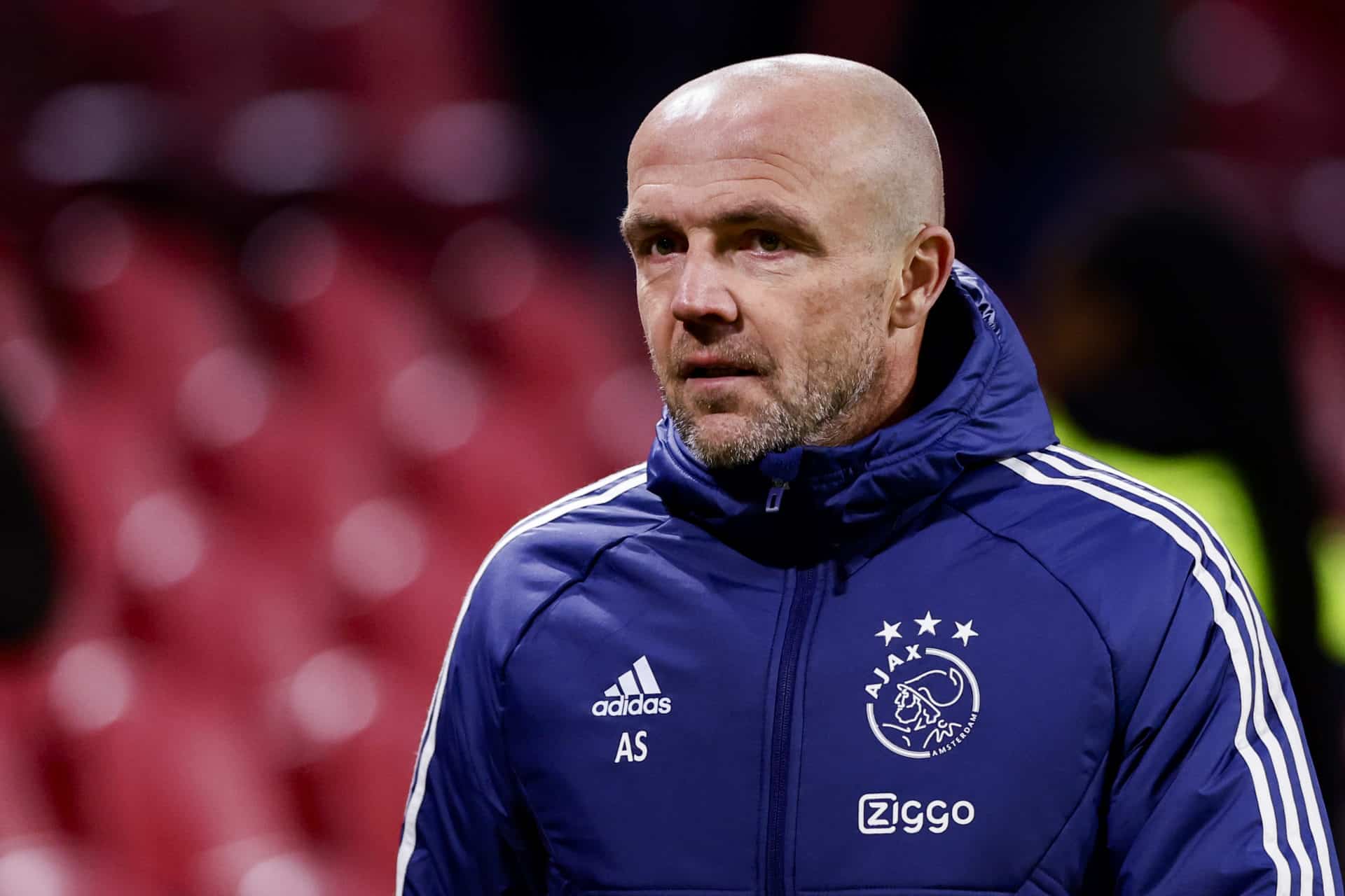 Ajax Amsterdam:                                      Alfred Schreuder limogé