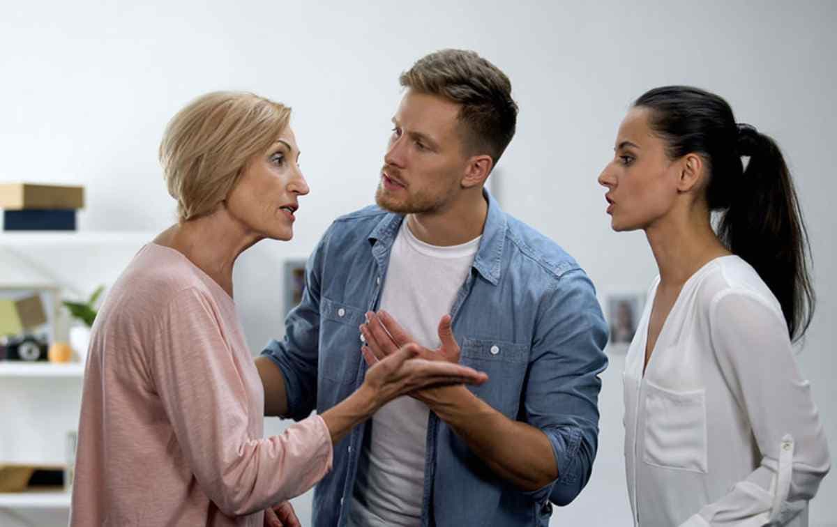 Vie de couple : les femmes de ces 03 signes du zodiaque sont les pires belles-mères