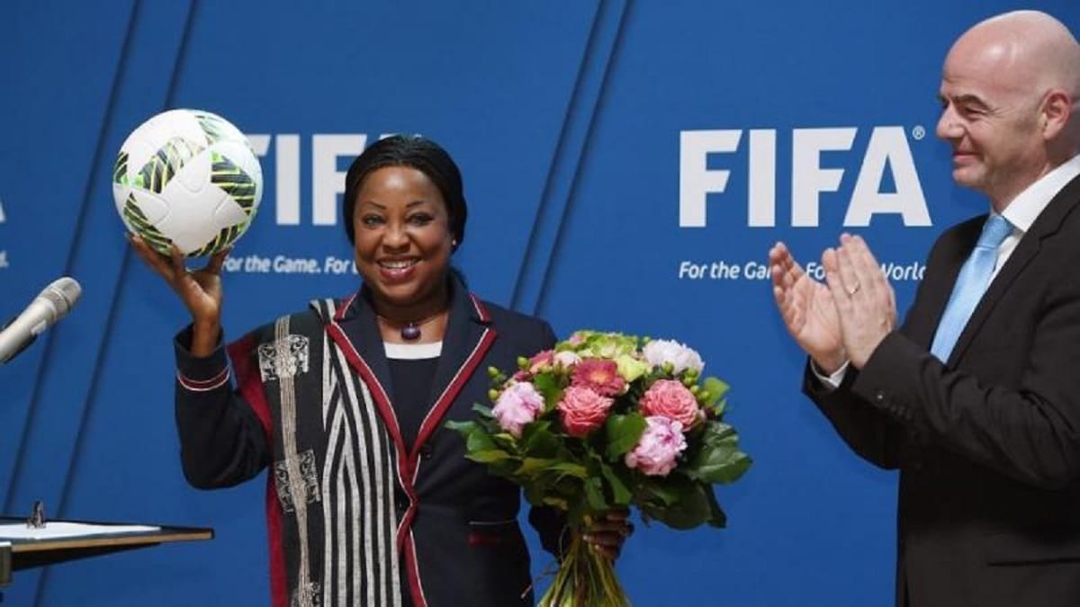 FIFA: la sénégalaise Fatma Samoura annonce son départ du Secrétariat Général