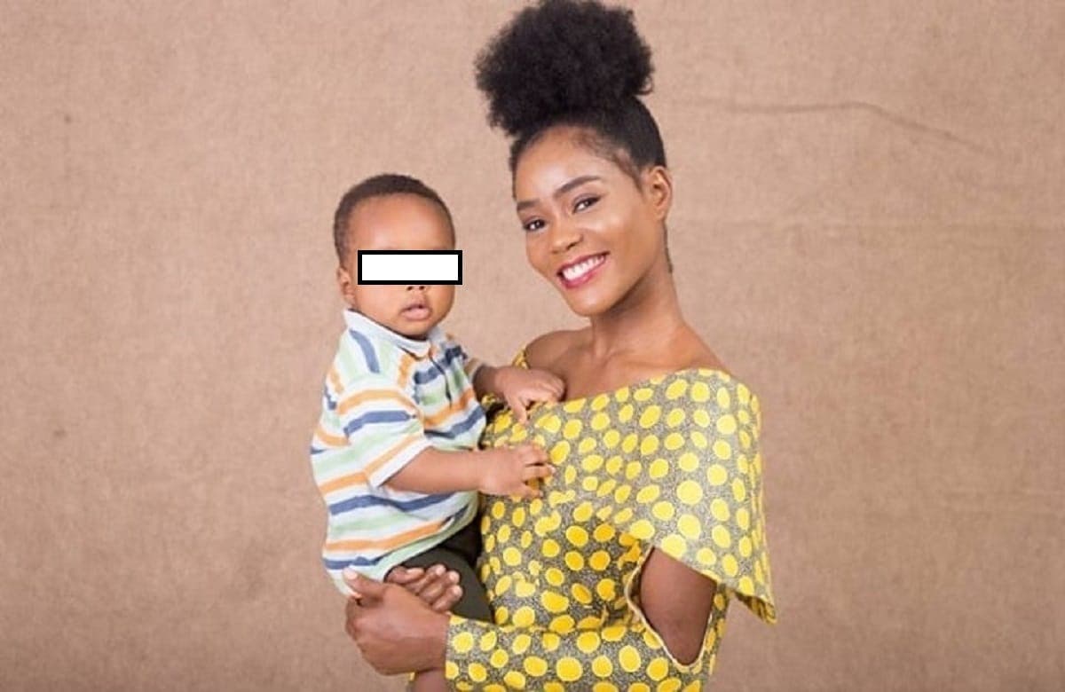 « Traitée de machine à  faire des enfants », la chanteuse Almok répond à  ses détracteurs