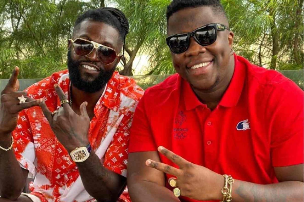 « Le tout faisait 1 million de FCFA … », ce geste d’Emmanuel Adébayor envers Apoutchou