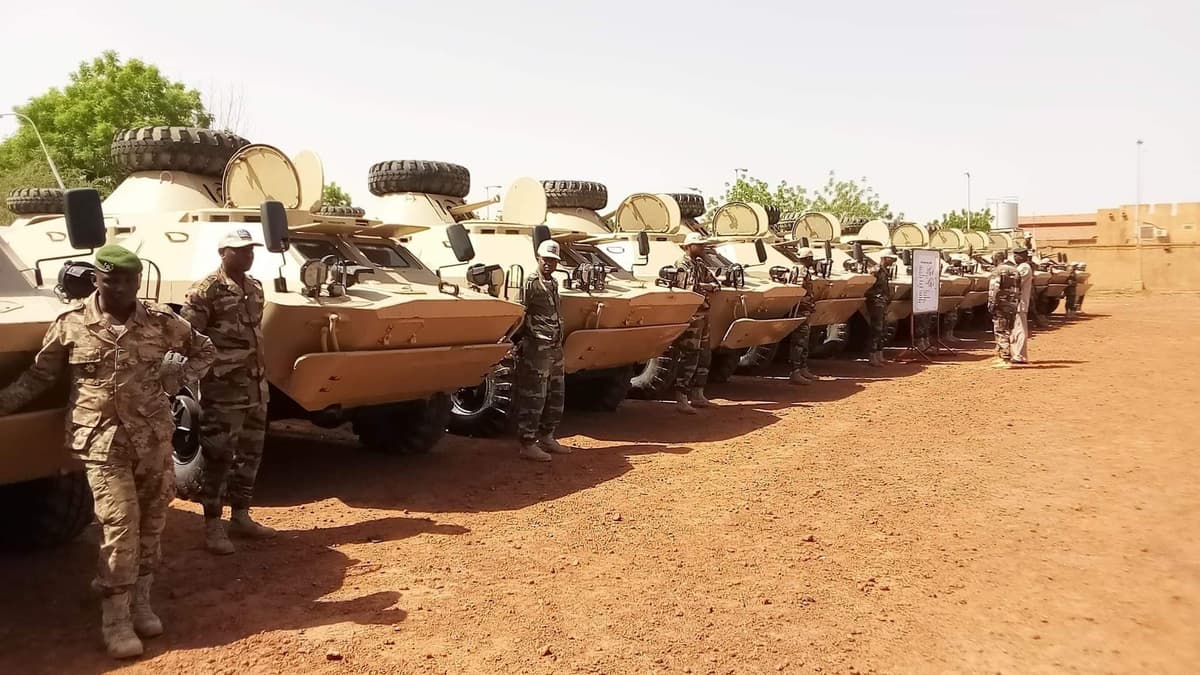 L’Egypte vient en aide au Niger avec des armes lourdes et des véhicules blindés