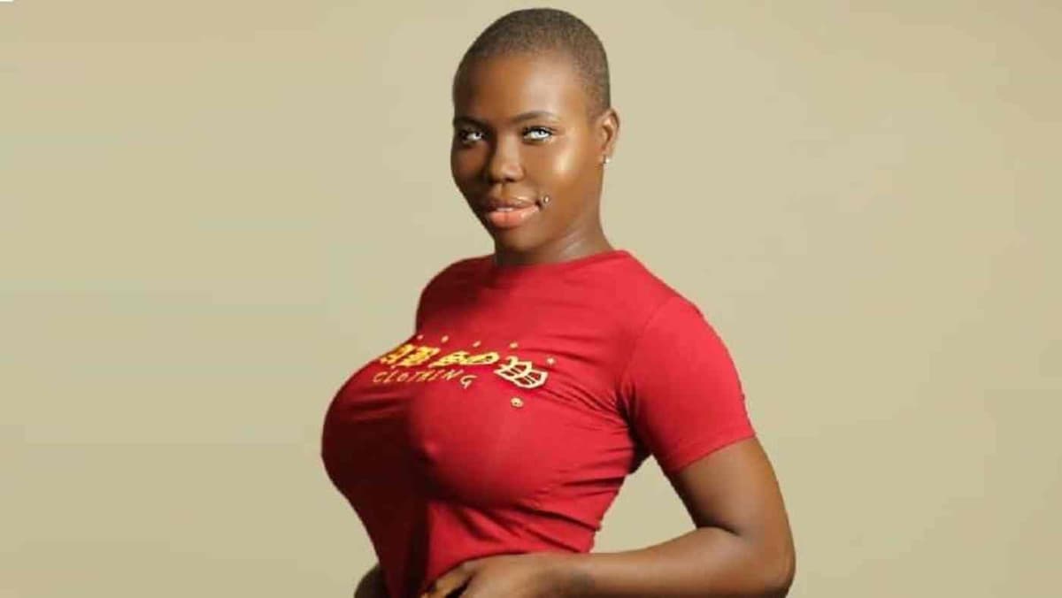 Maria Mobil: les vraies raisons de son recours à  la chirurgie esthétique