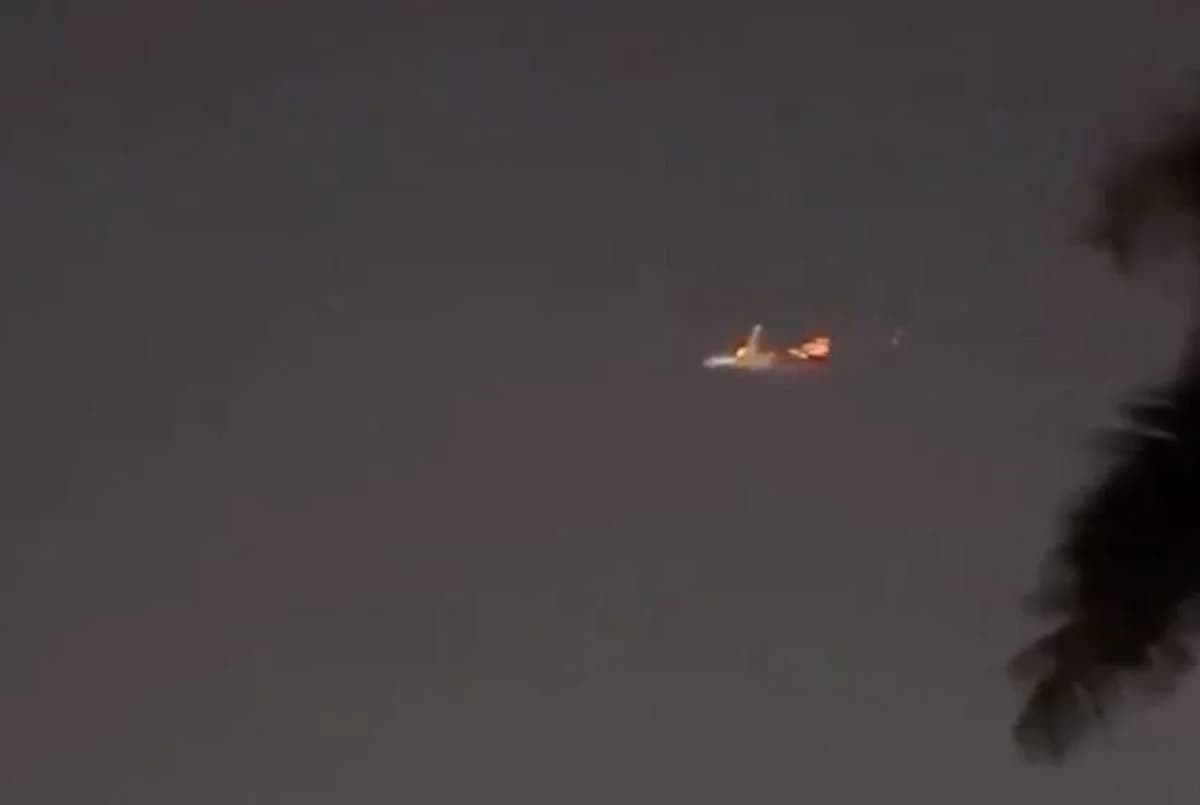 États-Unis : un Boeing 747-8 fait demi-tour et atterrit d’urgence à  Miami (vidéo)