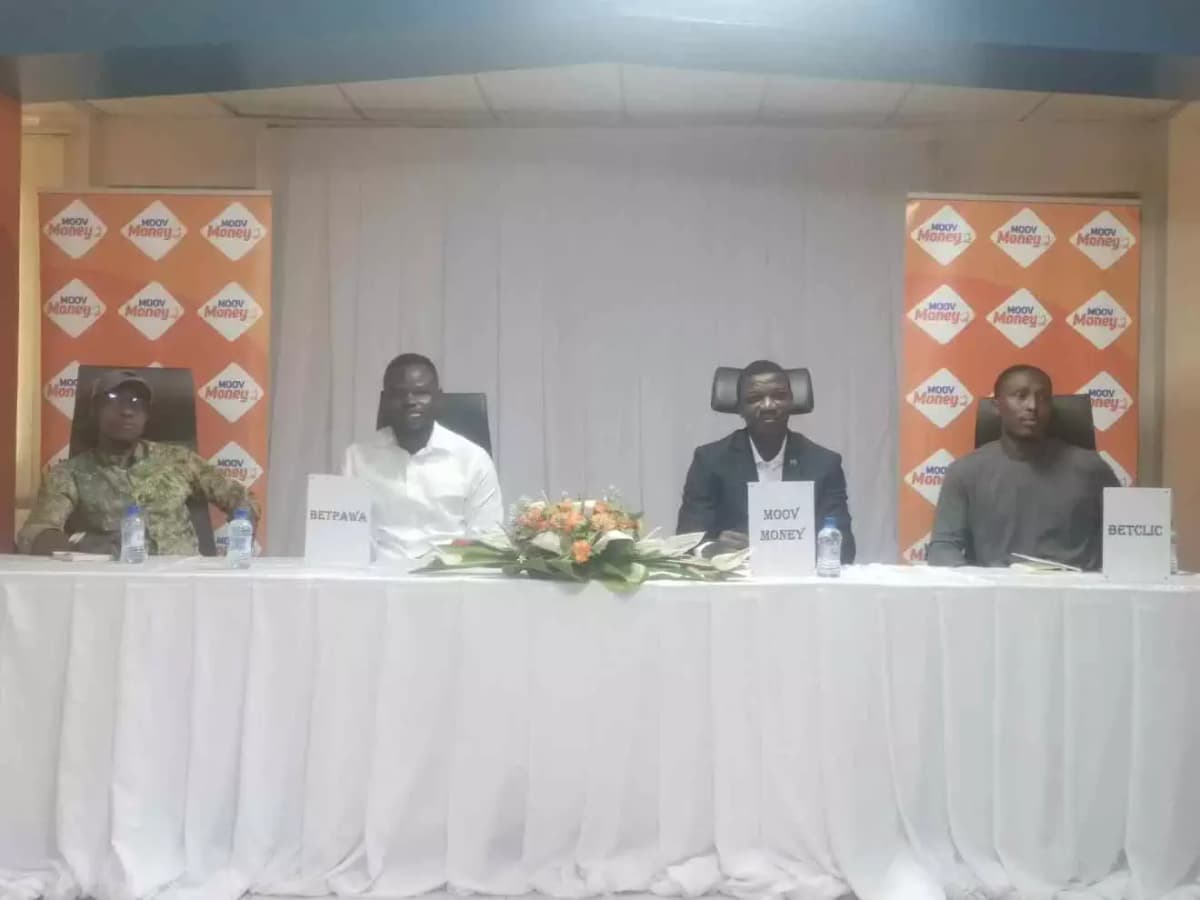 Bénin: utilisez Moov Money pour vos paris Sportifs et gagnez 5000 FCFA à  chaque heure
