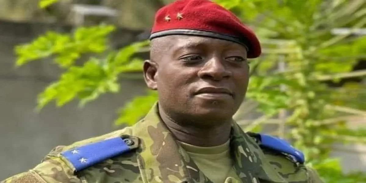 Côte d’Ivoire : le nouveau chef d’état-major de l’armée de terre met en gardes les militaires