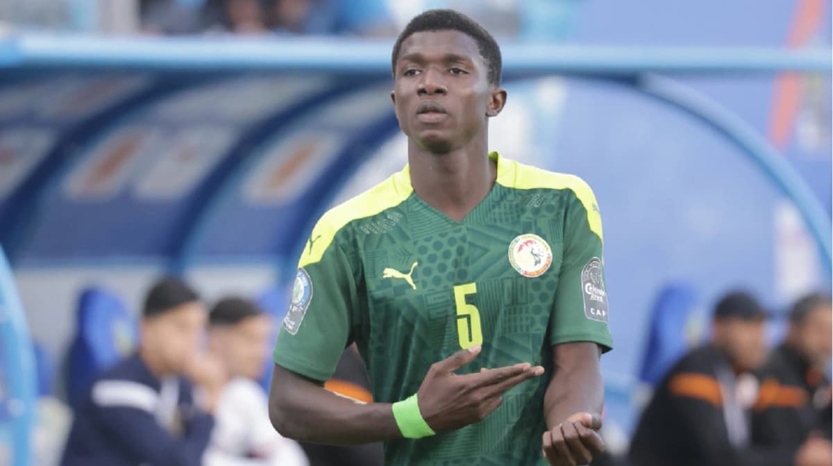 CAF Awards 2024 : le sénégalais Lamine Camara conserve son titre