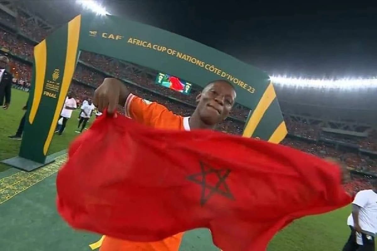 Roger Milla tacle Max Gradel pour le drapeau du Maroc: «J’aurai préféré qu’il à€¦ »