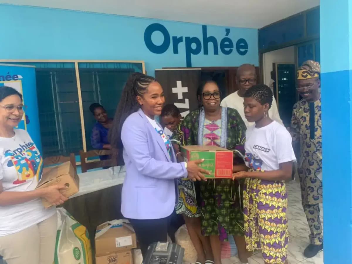 Bénin: le foyer OASIS de Porto-Novo doté d’une salle ludique par Canal+