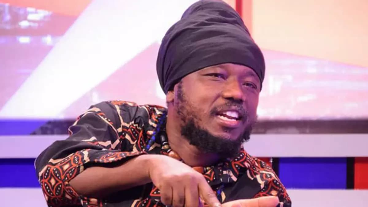 « On ne peut pas détester les gays et accepter l’argent gay », Blakk Rasta interpelle les politiciens