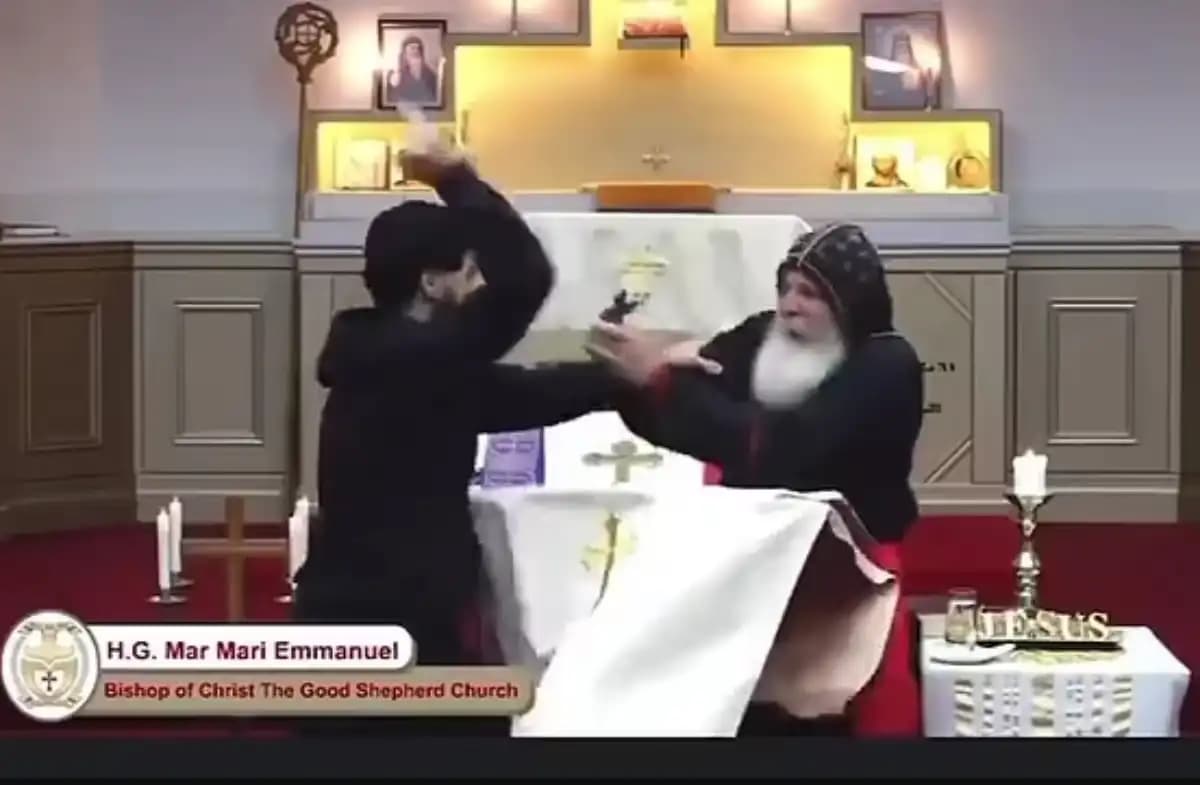 Australie: un évêque poignardé lors d’une messe diffusée en direct (vidéo)